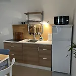 The Ugly Duckling Apartment *