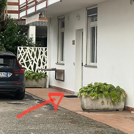 The Ugly Duckling Apartman