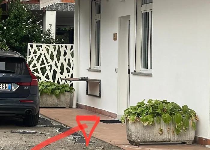 The Ugly Duckling Apartment